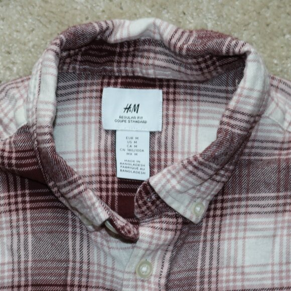 H&M Men's Casual Button Down Shirt - Red and White Plaid - Picture 3 of 3